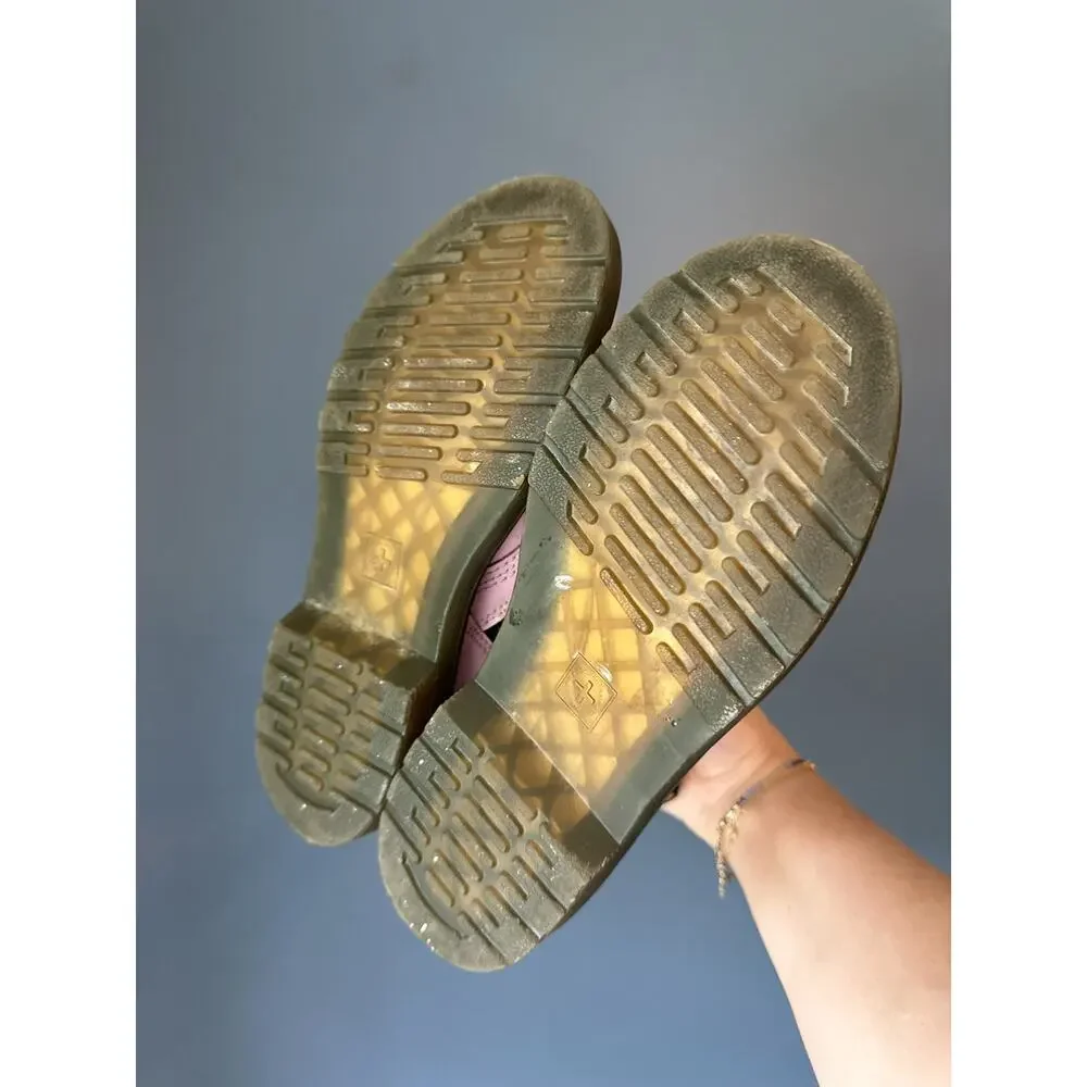 Dr Martens Lace Up Pale Pink 1460‎ Boot